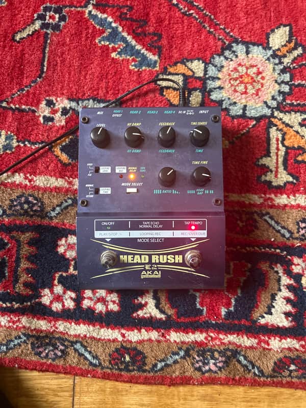 Akai Head Rush e2 2000s image 1