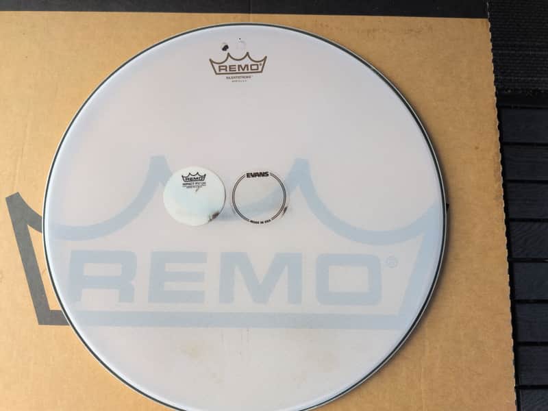 Remo Silentstroke Floor Tom or Bass Drum Head 16" with Evans and Remo Impact Patches 2010s - White image 1