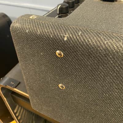 Fender Bassbreaker 15 head image 3