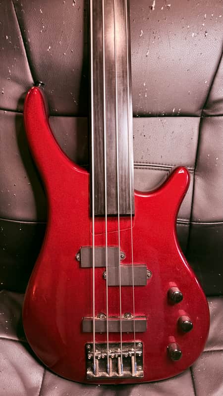 Carlo Robelli Fretless 2000 - Red candy image 1