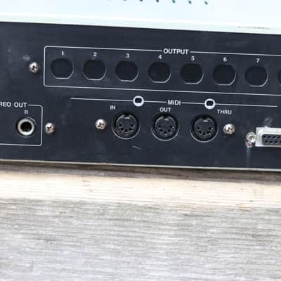 Akai S2000 MIDI Stereo Digital Sampler 1995 - White image 8