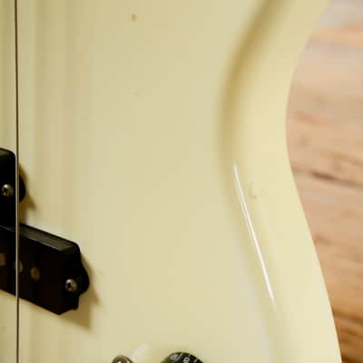 Kramer Focus 7000 Bass White 1983 (s601) image 9