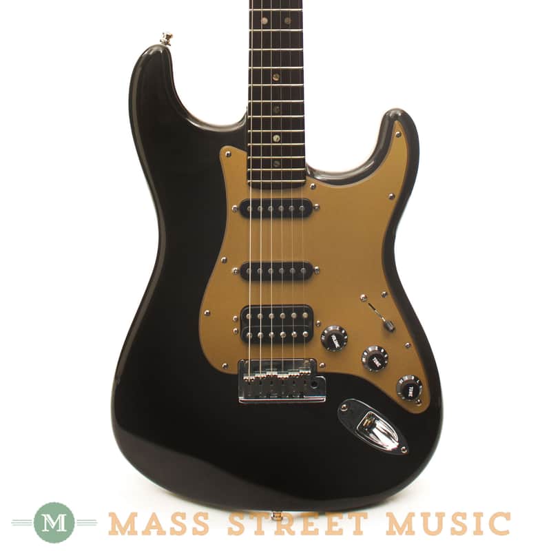 Fender - 2006 American Deluxe HSS 60th Anniversary Stratocaster - Black image 1