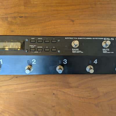 Boss ES-5 Effects Switching System 2016 - 2024 - Black image 1