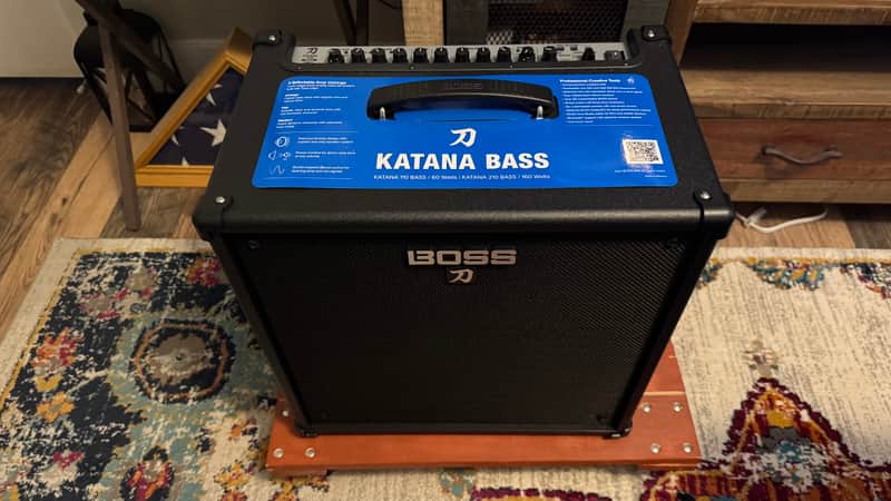 Boss Katana-110 Bass 60-Watt 1x10" Bass Combo