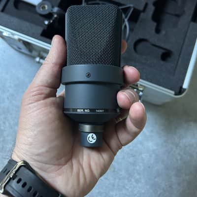 Neumann TLM 103 75th Anniversary Package with EA1 Shockmount 2010s - Silver image 2