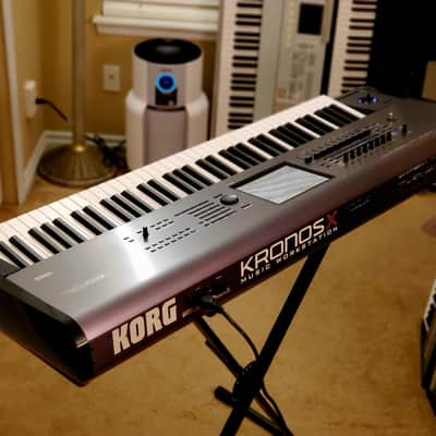 MUST SEE!!! KORG KRONOS X 73 FULLY INSPECTED/SERVICED AND IN AMAZING CONDITION! image 19