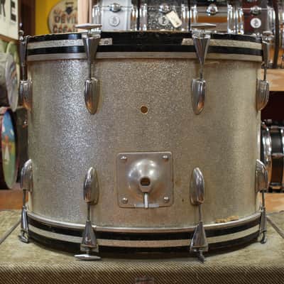 1970s Slingerland Gene Krupa Deluxe Outfit in Sparkling Silver Pearl 14x20 9x13 16x16 image 3