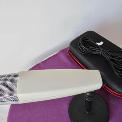 Sennheiser MD 421-U Cardioid Dynamic Microphone Bild 5