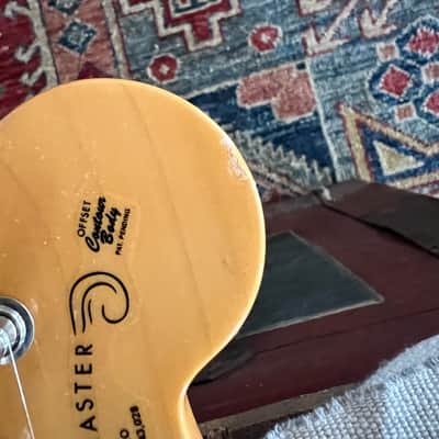 Fender American Vintage Reissue Jazzmaster '65 - 3 Color Sunburst image 12