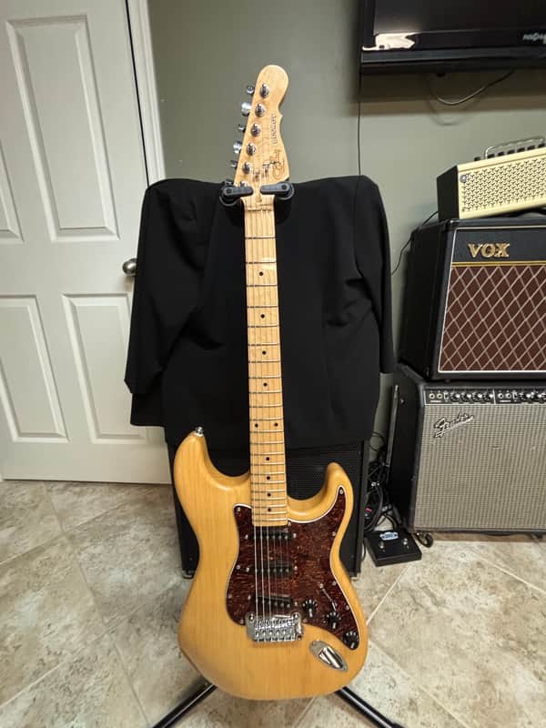 G&L Tribute Series Legacy with Ash Body Maple Fretboard 2020 Natural image 1