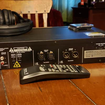 TASCAM MD-350 with 30 DISCS ! image 14