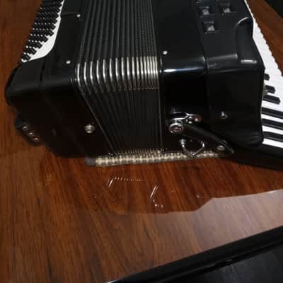 3722 - Elka Elkavox 77 Imperial Piano Accordion image 19