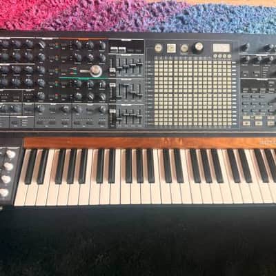 Arturia MatrixBrute 49-Key Synthesizer 2017 - Present - Black