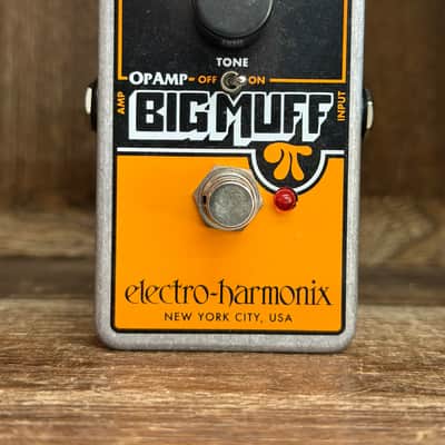 Electro-Harmonix Op Amp Big Muff Pi - with Box - Black/Orange image 4