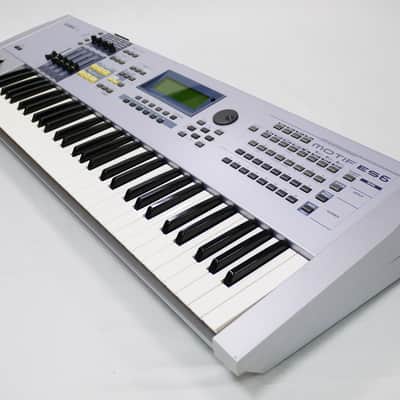 YAMAHA Motif ES 6 + Hardshell case image 2