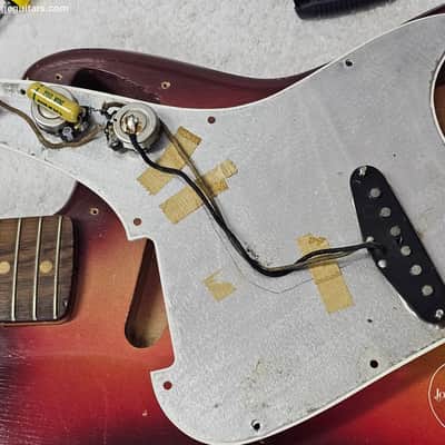 Fender Musicmaster 1961 Sunburst image 9