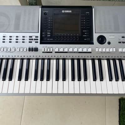 Yamaha PSR-S900 61-Key Arranger Workstation Used In Mint Condition