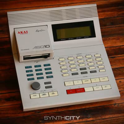 Akai ASQ 10 Sequencer 1990s - White
