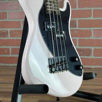 Kala Solid Body 4-String Pale Pink Fretted U-Bass image 4