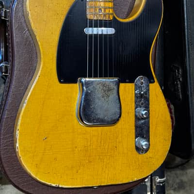 Bakelite Reproduction Blackguard Fender Telecaster Broadcaster pick guard lacquered 5 hole nocaster 1950 1951 1952 1953 1954 aged medium relic image 2