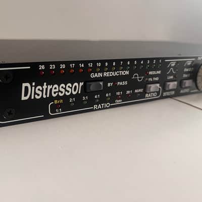 Empirical Labs EL8-X Distressor with British Mode image 4