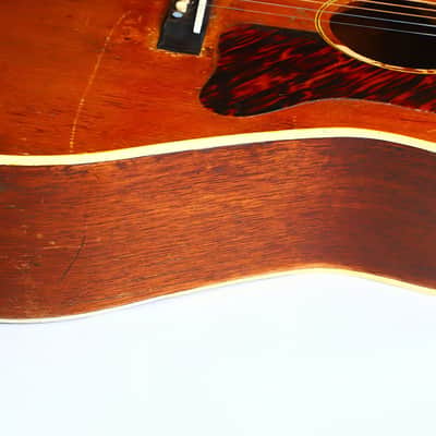 Gibson J-35 1939 - a real cannon of a guitar - amazing vintage dreadnought sound - check video! image 15
