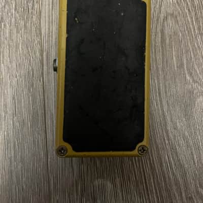 MXR MX-104 Block Distortion + 1979 - Yellow image 6