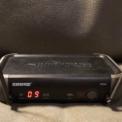 Shure PGX4/PGX1 wireless guitar system 2014 - Black image 1