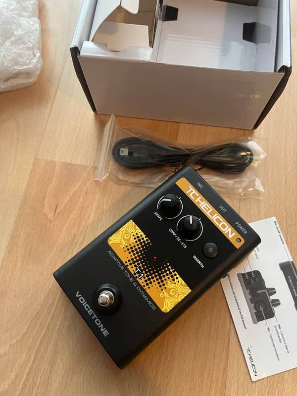 TC Helicon VoiceTone T1 2011 - 2021 - Black image 1