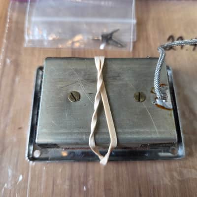 Vintage 1960's Epiphone (Gibson) Newport Bass Mudbucker Pickup w/ Cover, Mounting Screws! image 3