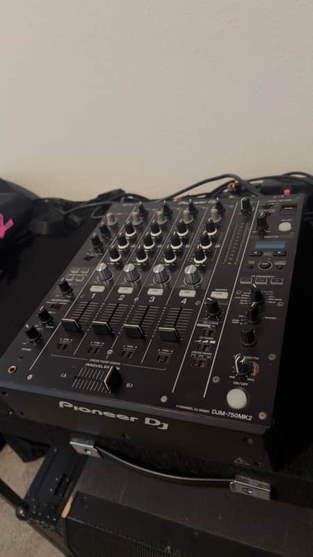 Pioneer DJM-750MK2 4-Channel Professional DJ Mixer 2010s - Black
