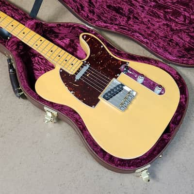 Hardshell case for Tele/Strat LIKE NEW! image 11