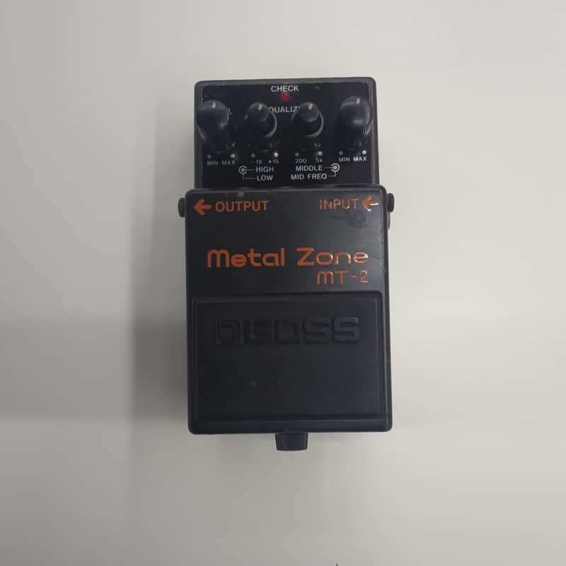 Boss MT-2