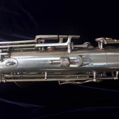 Martin Commitee III alto saxophone 1947 - Bare brass image 15