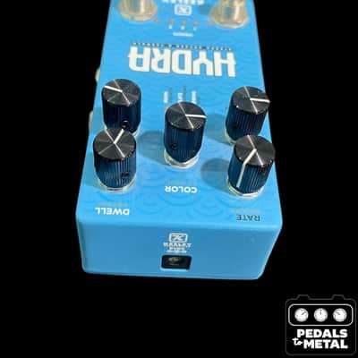 Keeley Hydra Stereo Reverb & Tremolo 2020 - Present - Blue - X19916 image 3