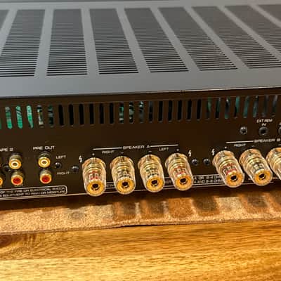 Rotel Ra 1520 Integrated Amplifier Phono Input Turntable Pre Out Black image 11