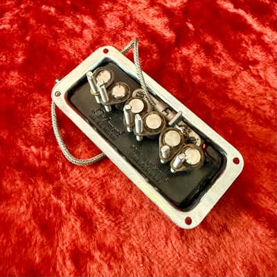 DeArmond Rowe Dynasonic 2000 guitar pickup 1960’s - Chrome original vintage USA guild Gretsch Kustom Martin image 2