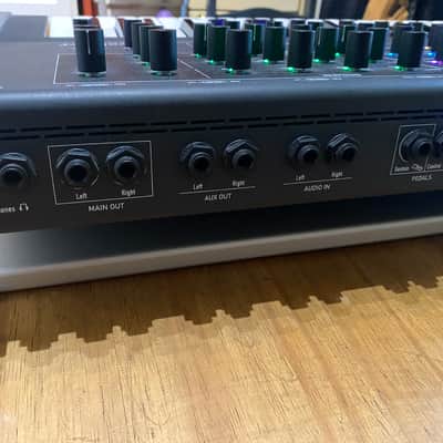 Waldorf Quantum 61-Key Hybrid Synthesizer 2017 - Present - Black image 5