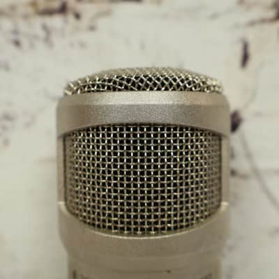 Electro-Voice RE27N/D Cardioid Dynamic Broadcast Microphone image 7
