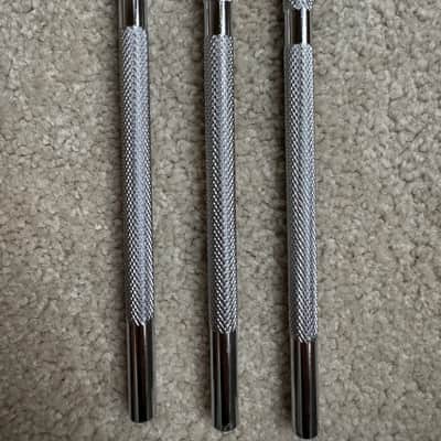 Unknown Set of 3 Floor Tom Drum Legs with Rubber Tips - 18 1/2” x 10.5mm - Chrome image 3