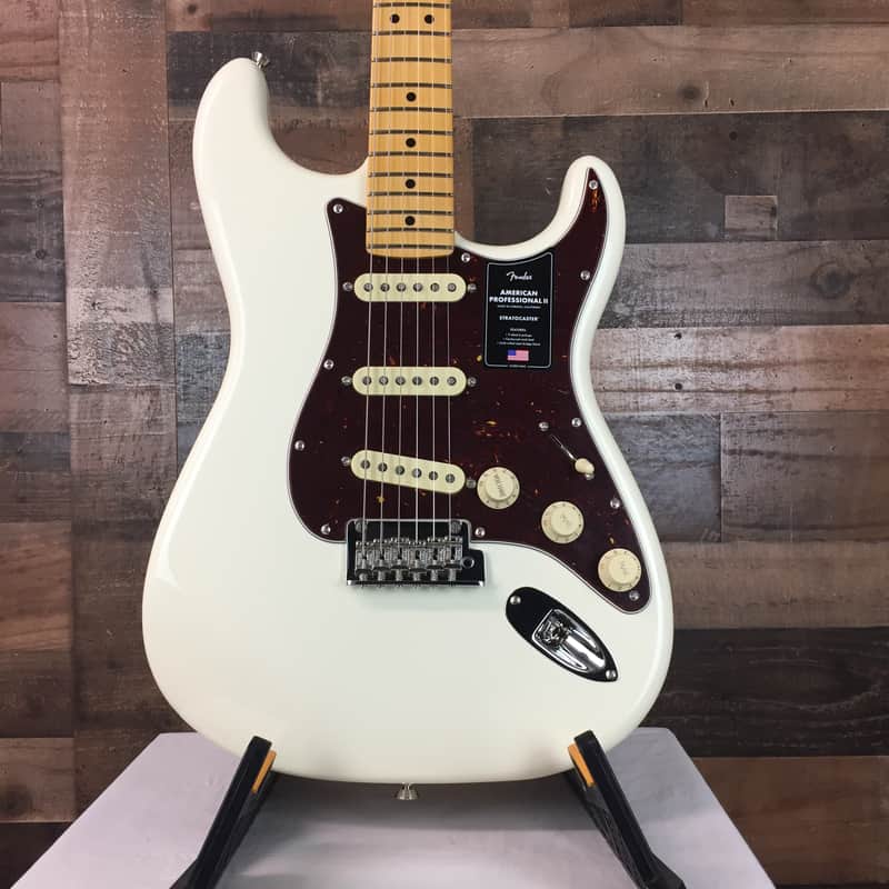 Fender American Professional II Stratocaster, Olympic White, Hard Case, Free Ship, 948 image 1