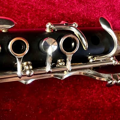 Buffet Crampon E11 Wood Clarinet! 🔥Plays Amazing🔥 New Case! 🤩 image 3