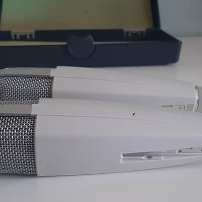Set of 2x Sennheiser MD 421-N Cardioid Dynamic Microphones 1960s - 1980s - White image 9