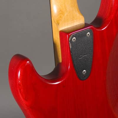 G&L L-2000 Fretless Bass 1991/1992 Transparent Red image 7