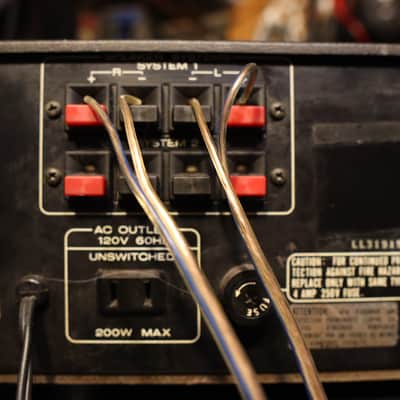 Marantz Model 1530 30-Watt Stereo Receiver 1978 - 1980 image 13