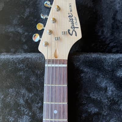 Fender Squier Mini Stratocaster - Shell Pink with Hard Case Bild 6