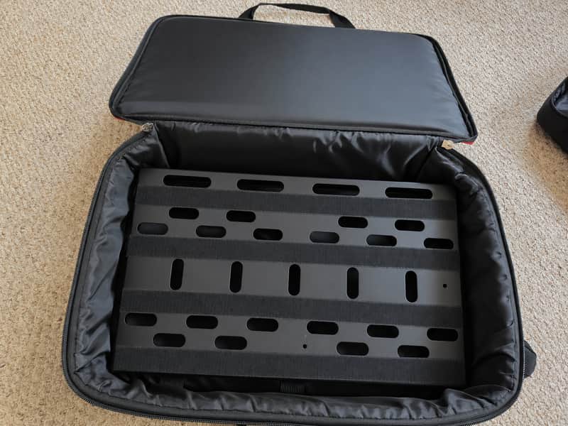 Voodoo Lab Dingbat Medium Pedalboard with Case 2010s - Black image 1