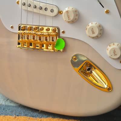 Fender Vintera III Limited Edition Late '50s Stratocaster 2026 - White Blonde image 5