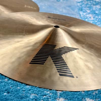 CLEAN LIGHT 14” Zildjian K Hihats 1027g 1370g image 9